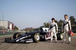 lol全球总决赛-法拉利翻盘红牛二队，拉塞尔刷新纪录