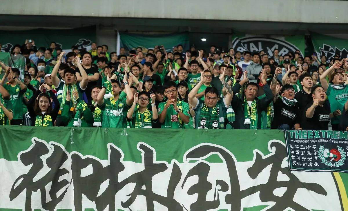 包含超级外援发威，广州恒大战胜北京国安的词条